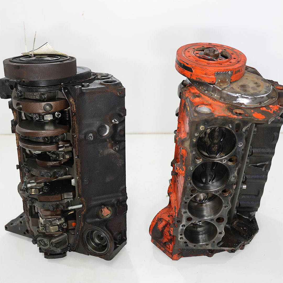 Chevrolet 350ci Small Block Chev V8 4-Bolt Short Motor - Early Model 2-Piece Rear Main Seal - Image 2